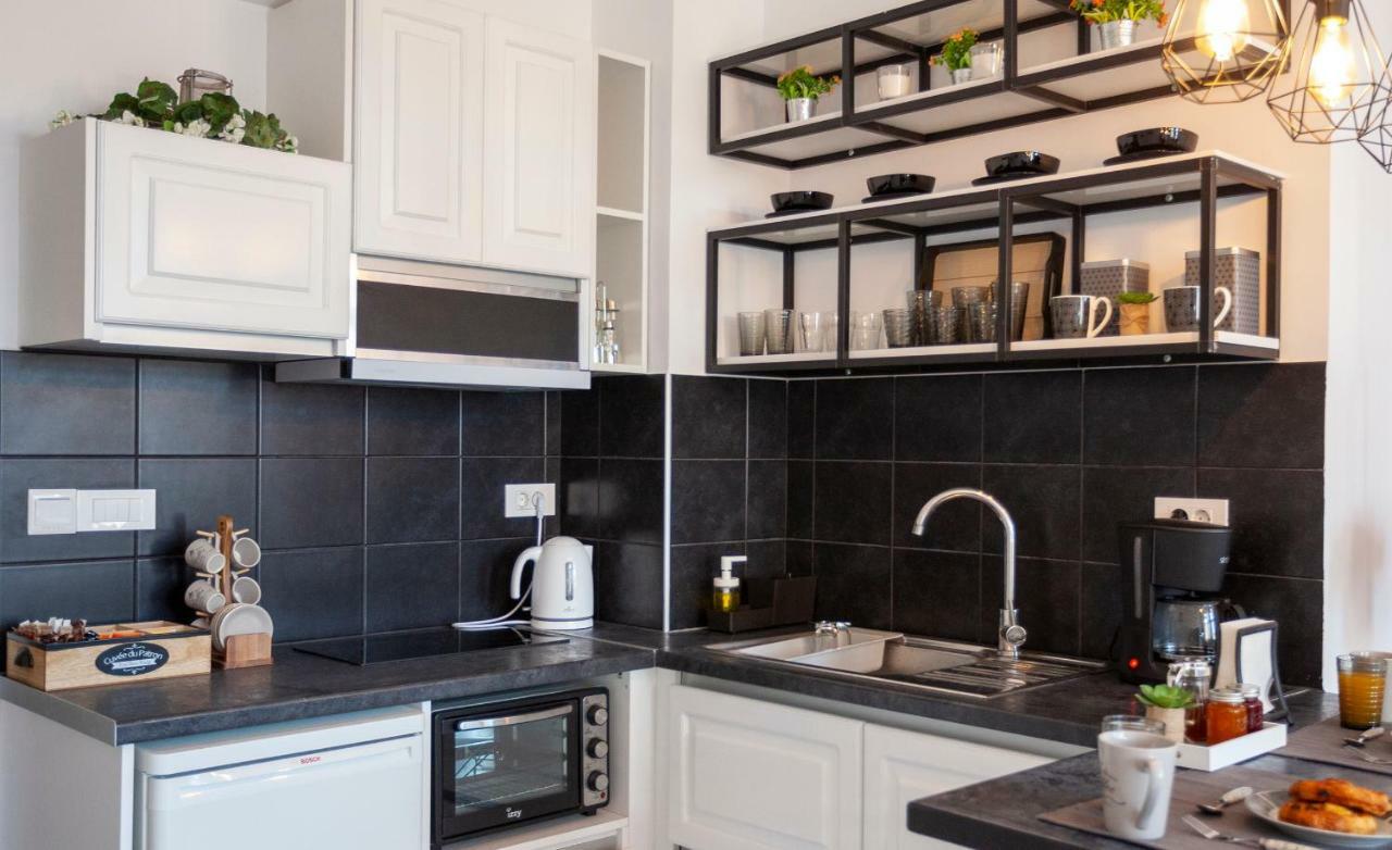 Aristophanes Luxury Flat Psyrri Square Διαμέρισμα Αθήνα Εξωτερικό φωτογραφία